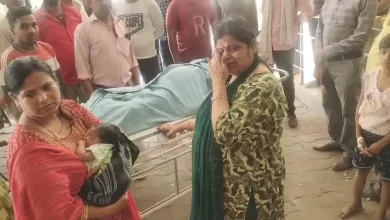 फ़िरोज़ाबाद मेडिकल कॉलेज के शौ शैया अस्पताल में डिलीवरी के बाद महिला की मौत, परिजनों ने लगाए लापरवाही व वसूली के आरोप