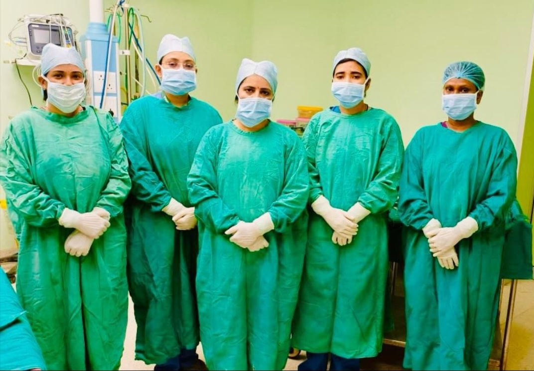 आश्चर्यजनक: एसएन में चिकित्सकों ने किया कमाल, महिला के गर्भाशय से निकाली 1.26 किलो की गांठ