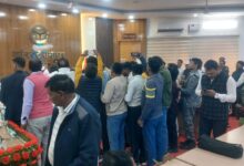 दुर्व्यवस्था के शिकार प्रेसवार्ता मे डिप्टी सीएम केशव मौर्या अखिलेश यादव पर बोला हमला