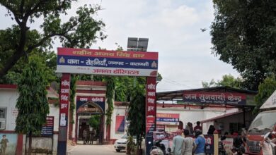 वर्दी का घमंड टूटा: रिश्वत मांगने वाले दरोगा पर मुकदमा दर्ज