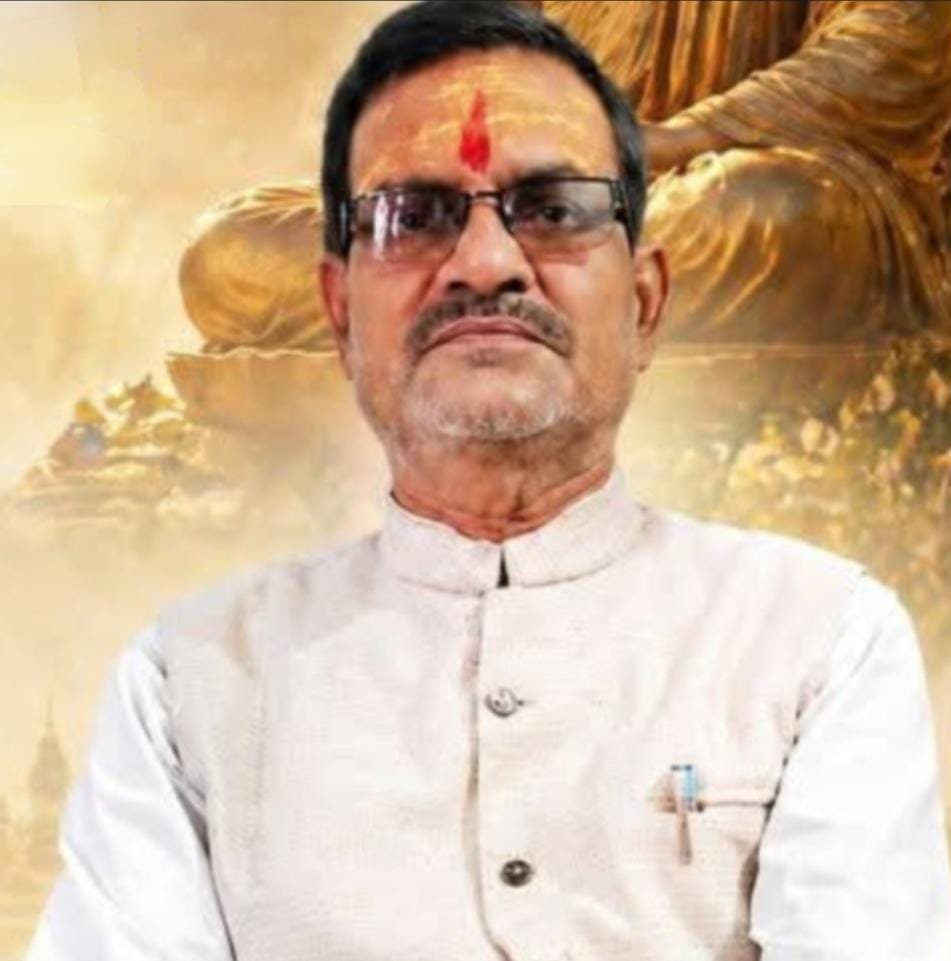 चित्रगुप्त मंदिर समिति ट्रस्ट के अध्यक्ष को वाद वापस लेने की मिली धमकी चित्रगुप्त मंदिर समिति ट्रस्ट के अध्यक्ष को वाद वापस लेने की मिली धमकी