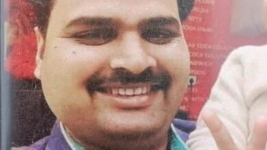 वर्दी पर दाग! लड़की-शराब की मांग और महिला से बदसलूकी के आरोप में दो सिपाही निलंबित, मुकदमा दर्ज,