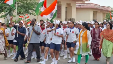 आगरा के अटल आवासीय विद्यालय में लहराता तिरंगा और बच्चों के सपनो की उड़ान
